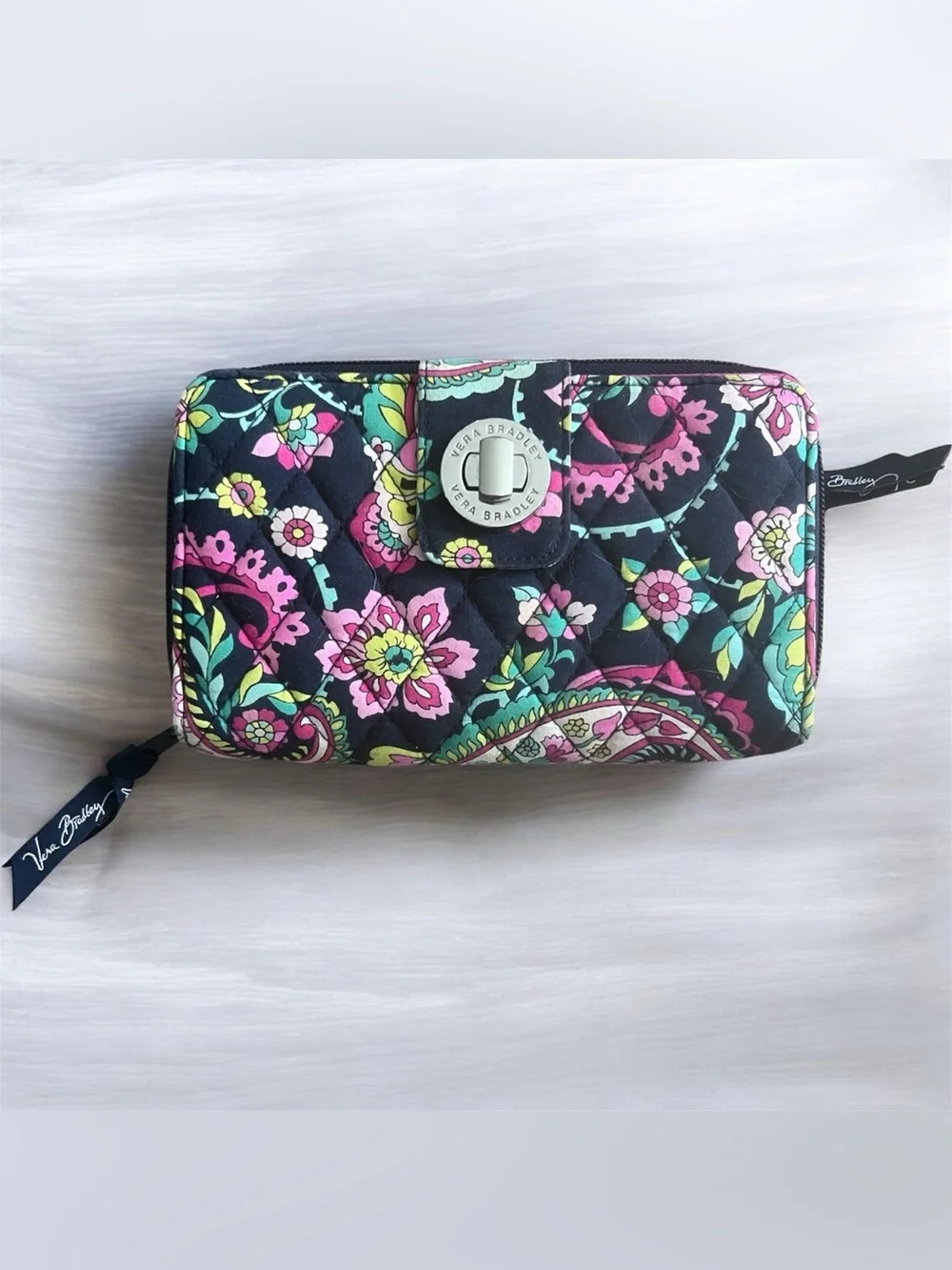 Vera Bradley Petal Paisley Zip Around Wallet Retired ‘14